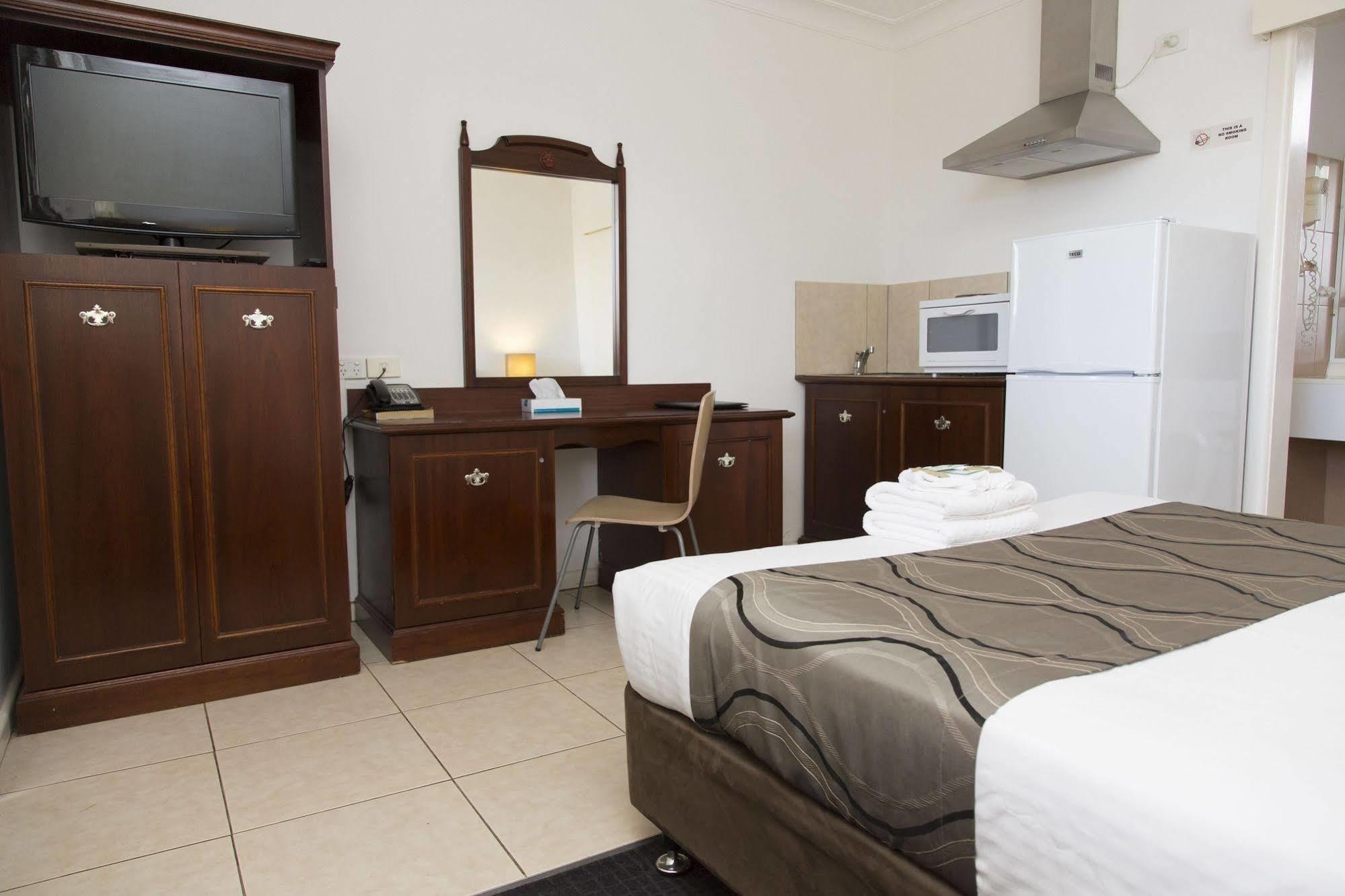 A Line Motel Гриффит Экстерьер фото