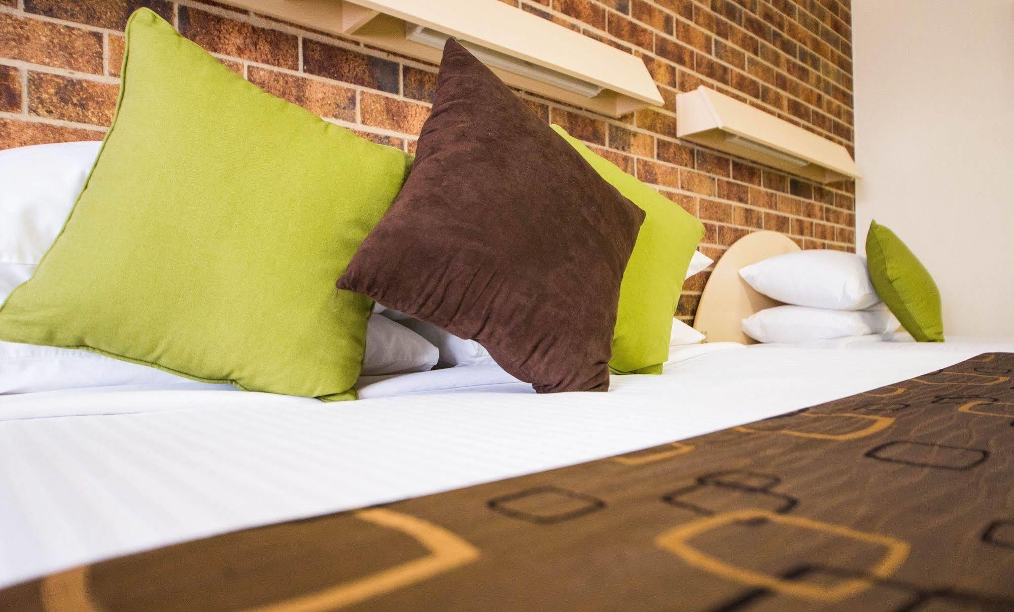 A Line Motel Гриффит Экстерьер фото